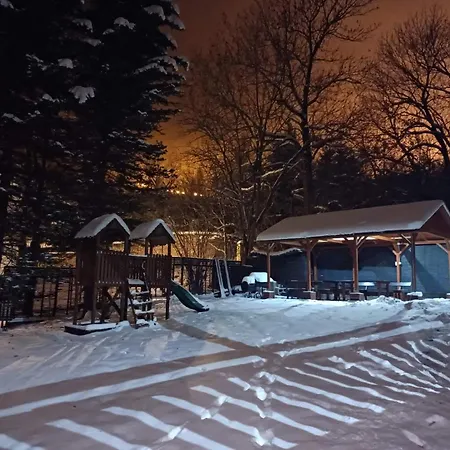 Izerka Balia Jacuzzi Sauna Billard בית נופש Świeradów-Zdrój