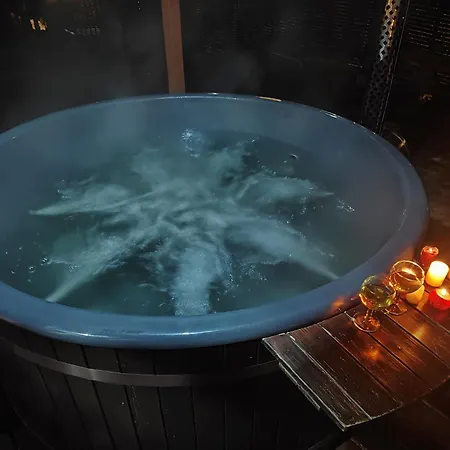 Izerka Balia Jacuzzi Sauna Billard Semesterbostad *