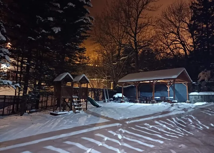 Izerka Balia Jacuzzi Sauna Billard Semesterbostad Świeradów-Zdrój