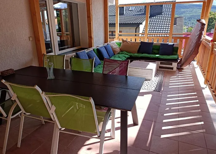 Izerka Balia Jacuzzi Sauna Billard Semesterbostad