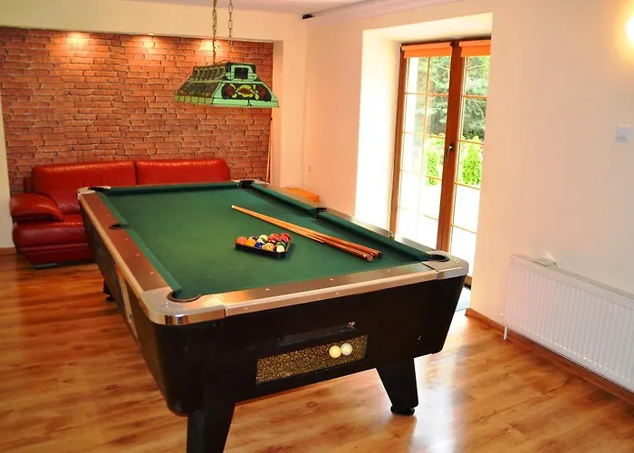 Izerka Balia Jacuzzi Sauna Billard Semesterbostad Świeradów-Zdrój