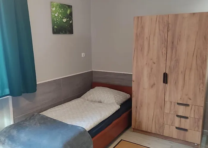 Izerka Balia Jacuzzi Sauna Billard Semesterbostad *